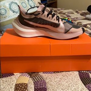 New in box tennis shoes